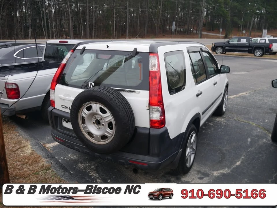 2005 Honda CR-V 2nd Gen - Image 4 of 15