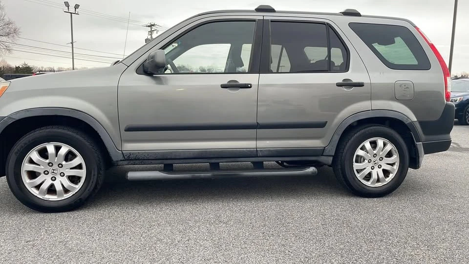2005 Honda CR-V 2nd Gen - Image 14 of 20