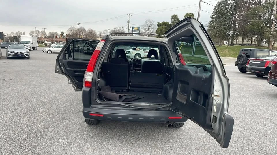 2005 Honda CR-V 2nd Gen - Image 8 of 20