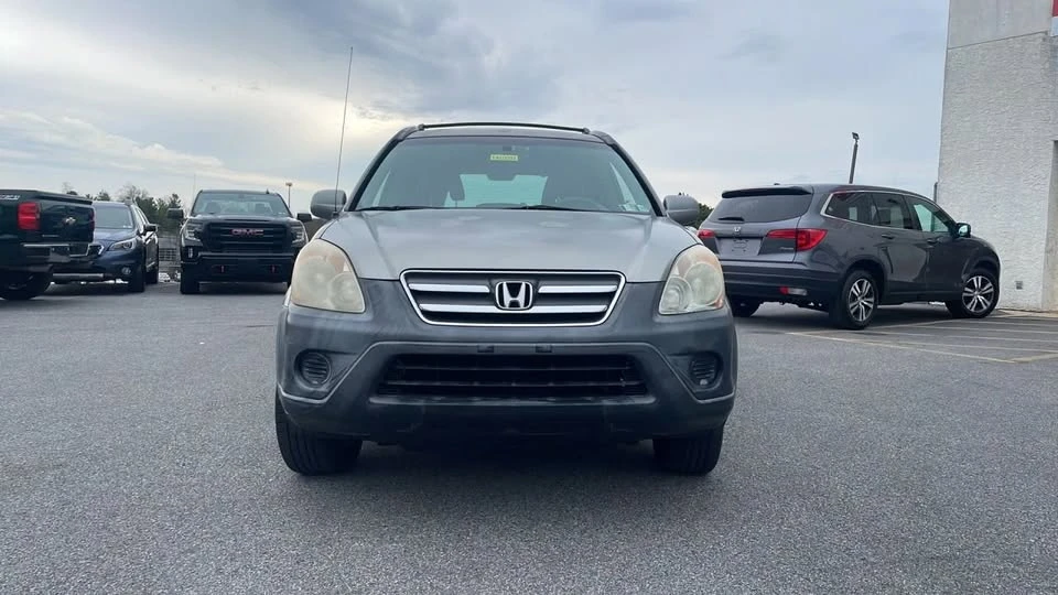 2005 Honda CR-V 2nd Gen - Image 2 of 20