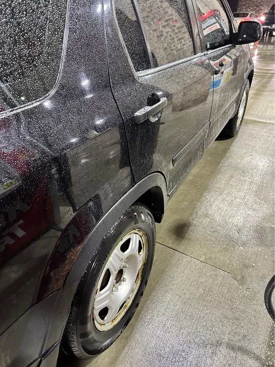 2005 Honda CR-V 2nd Gen - Image 5 of 13