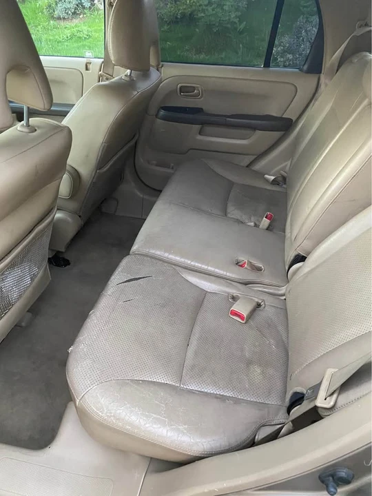 2005 Honda CR-V 2nd Gen - Image 4 of 11