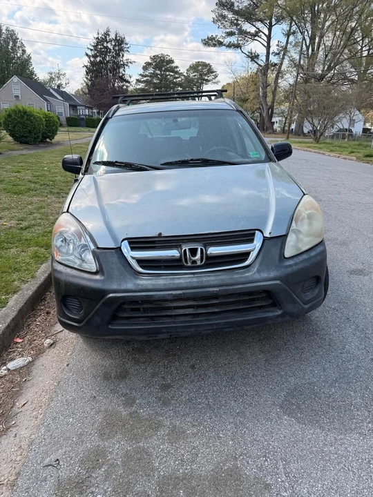 2005 Honda CR-V 2nd Gen - Image 6 of 9
