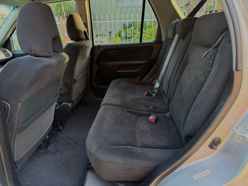 2005 Honda CR-V 2nd Gen - Image 13 of 14