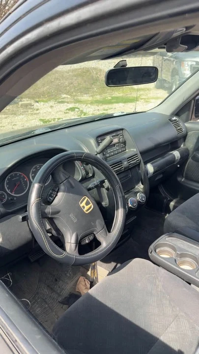 2005 Honda CR-V 2nd Gen - Image 6 of 7