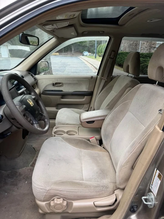 2005 Honda CR-V 2nd Gen - Image 10 of 13
