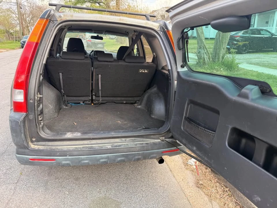 2005 Honda CR-V 2nd Gen - Image 9 of 9