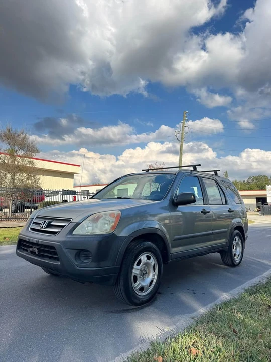 2005 Honda CR-V 2nd Gen - Image 15 of 16