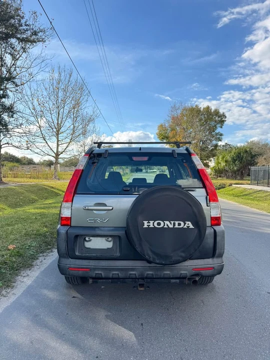 2005 Honda CR-V 2nd Gen - Image 4 of 16