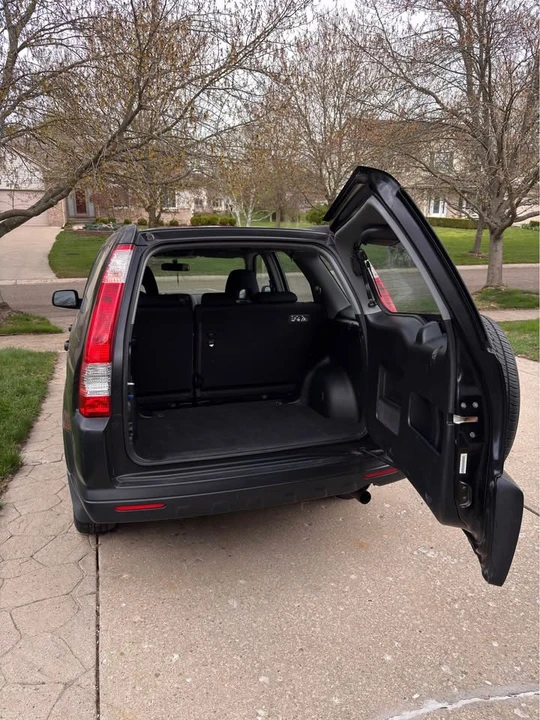 2005 Honda CR-V 2nd Gen - Image 7 of 15