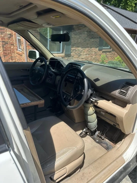 2005 Honda CR-V 2nd Gen - Image 9 of 14