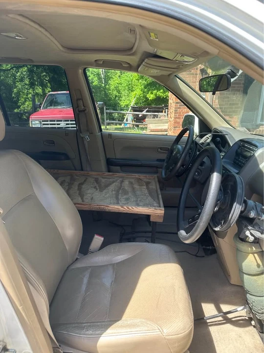 2005 Honda CR-V 2nd Gen - Image 10 of 14