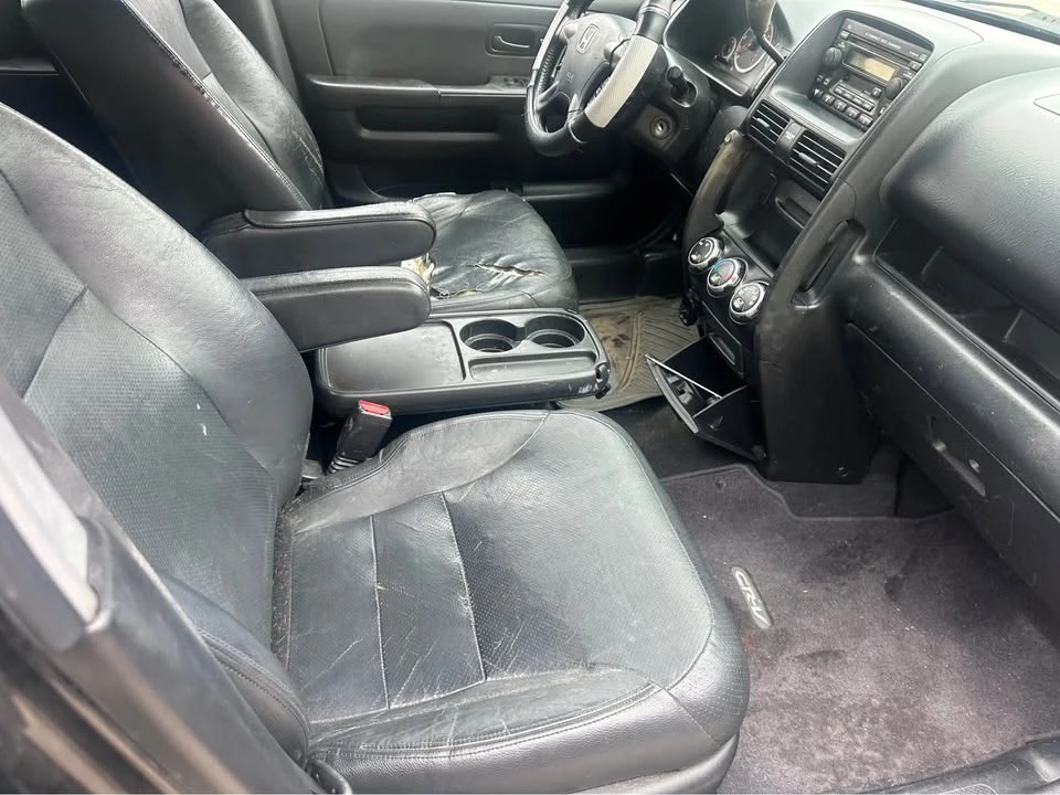 2005 Honda CR-V 2nd Gen - Image 9 of 10