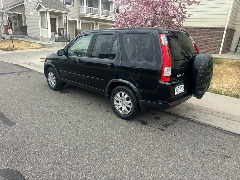 2005 Honda CR-V 2nd Gen - Image 6 of 10
