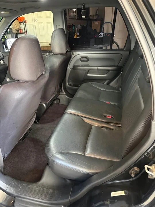 2005 Honda CR-V 2nd Gen - Image 4 of 6