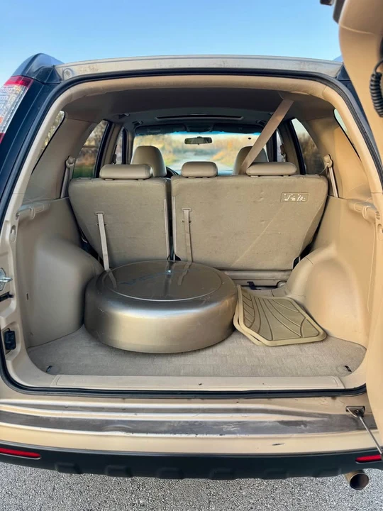 2005 Honda CR-V 2nd Gen - Image 16 of 18