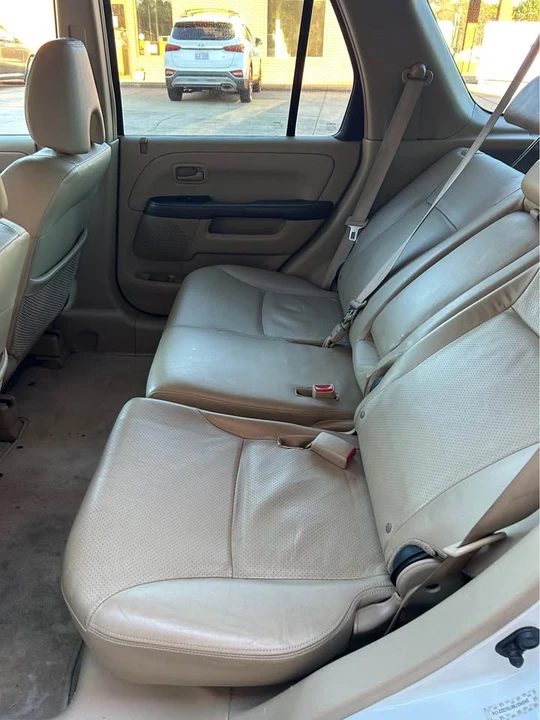 2005 Honda CR-V 2nd Gen - Image 13 of 20