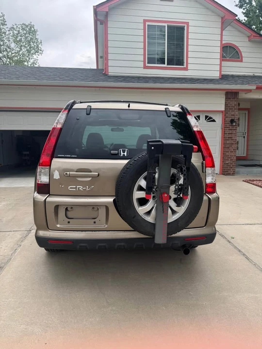 2005 Honda CR-V 2nd Gen - Image 4 of 16