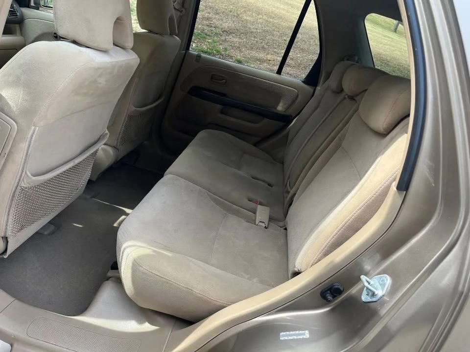 2005 Honda CR-V 2nd Gen - Image 8 of 13