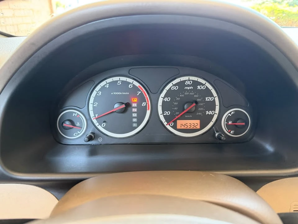 2005 Honda CR-V 2nd Gen - Image 5 of 12