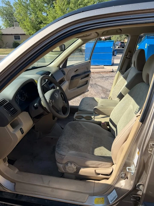 2005 Honda CR-V 2nd Gen - Image 6 of 12