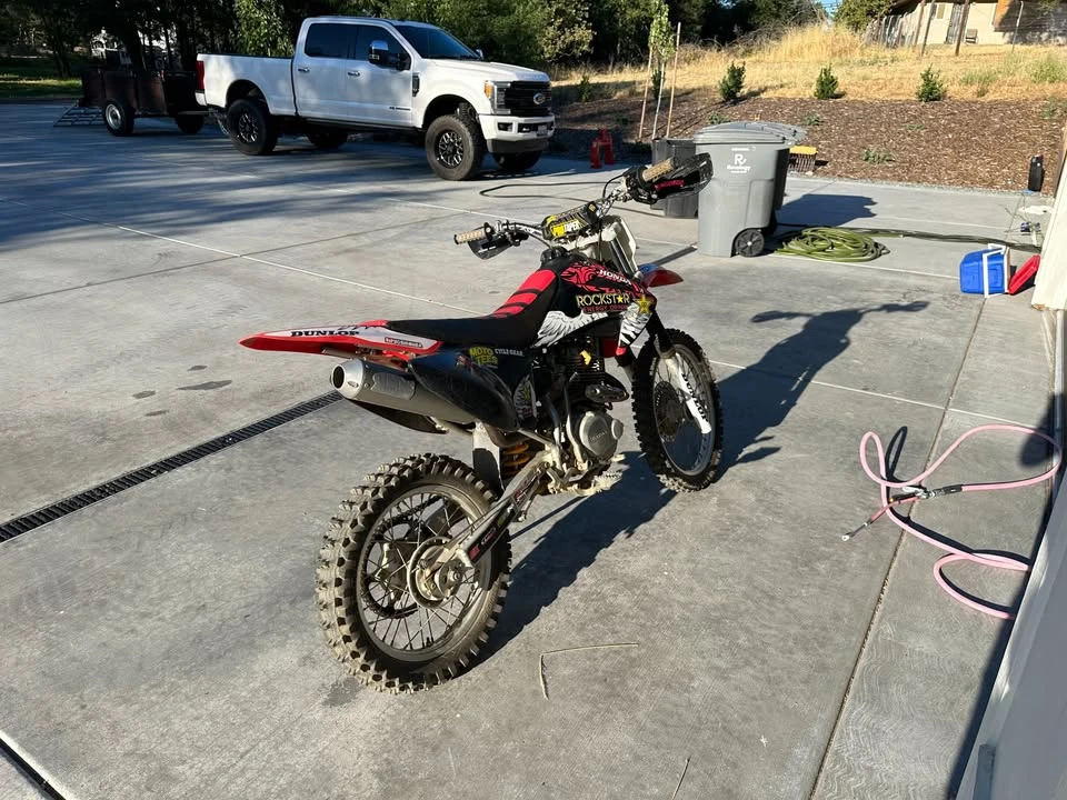 2005 Honda CRF - Image 2 of 10