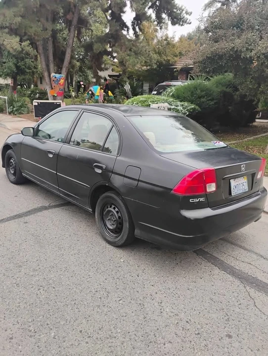 2005 Honda Civic 7th Gen - Image 6 of 7