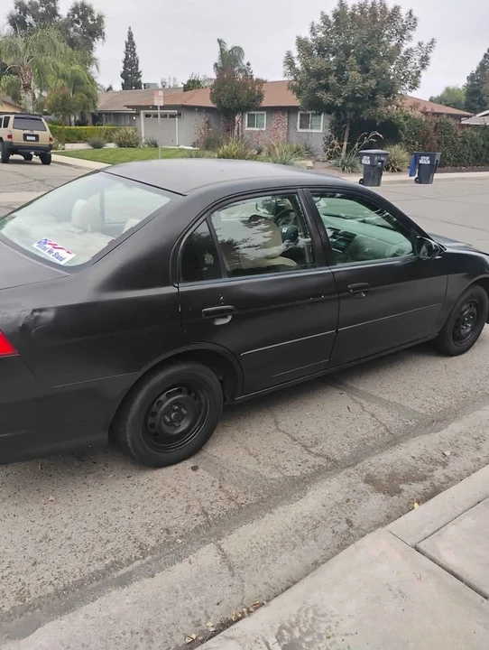 2005 Honda Civic 7th Gen - Image 4 of 7