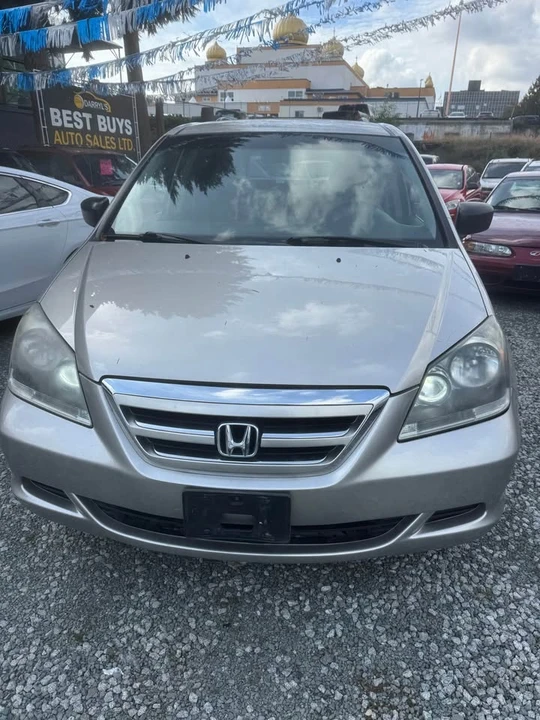 2005 Honda Odyssey - Image 2 of 7