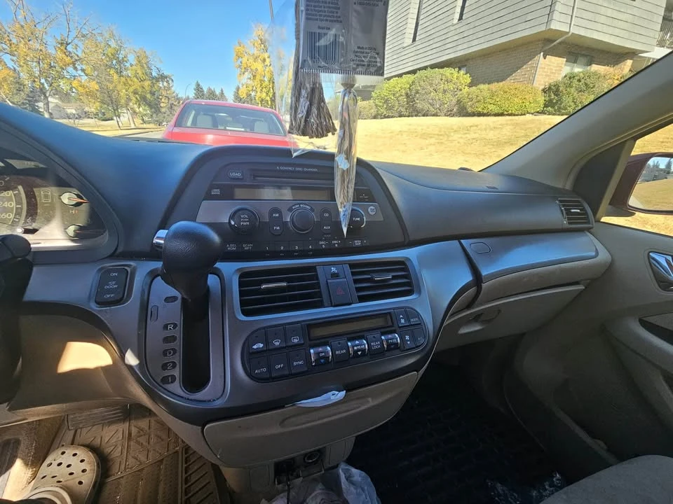 2005 Honda Odyssey - Image 5 of 6