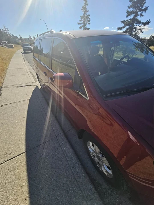 2005 Honda Odyssey - Image 2 of 6