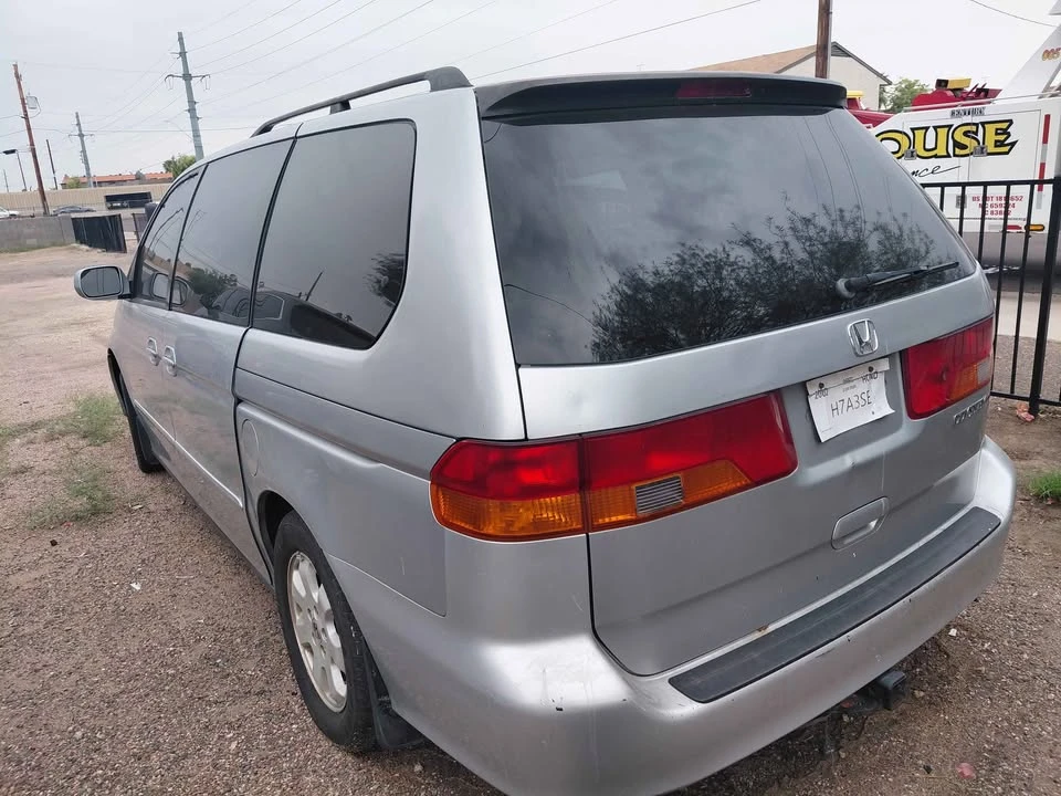 2005 Honda Odyssey - Image 3 of 9