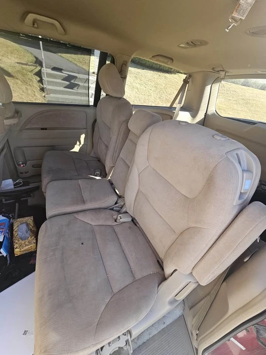 2005 Honda Odyssey - Image 6 of 6