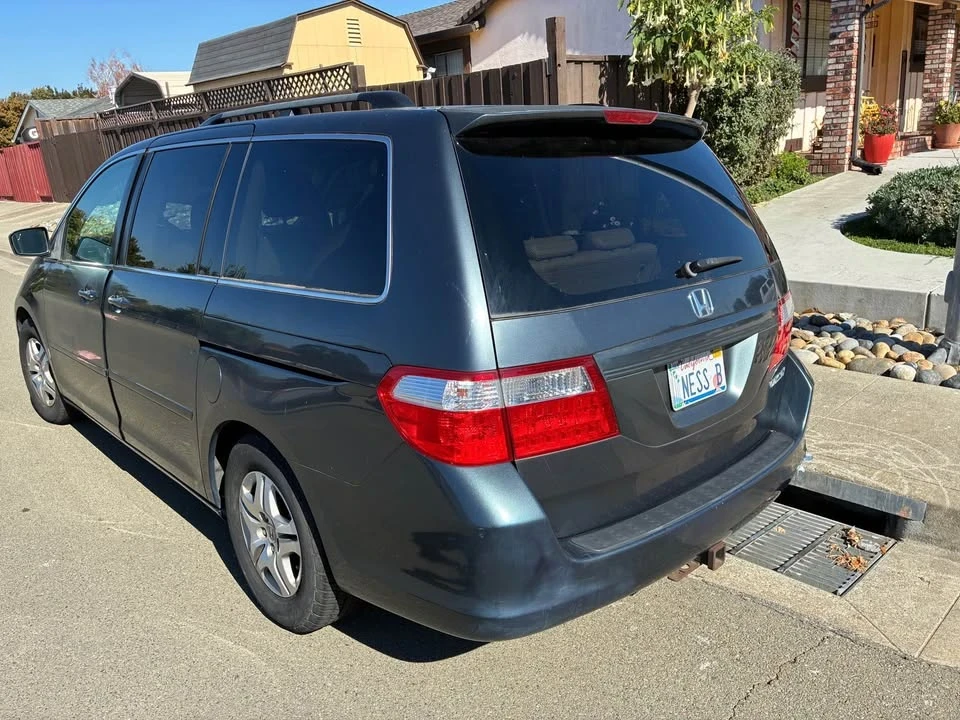 2005 Honda Odyssey - Image 4 of 11