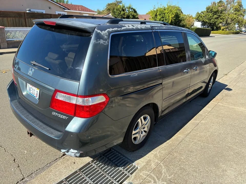 2005 Honda Odyssey - Image 3 of 11