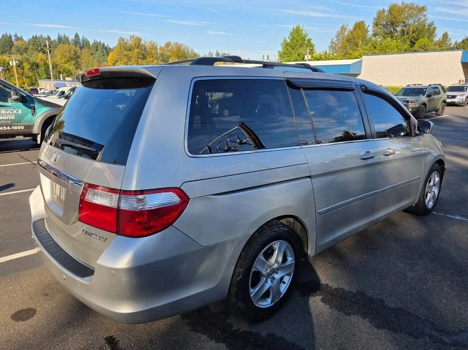 2005 Honda Odyssey - Image 7 of 19