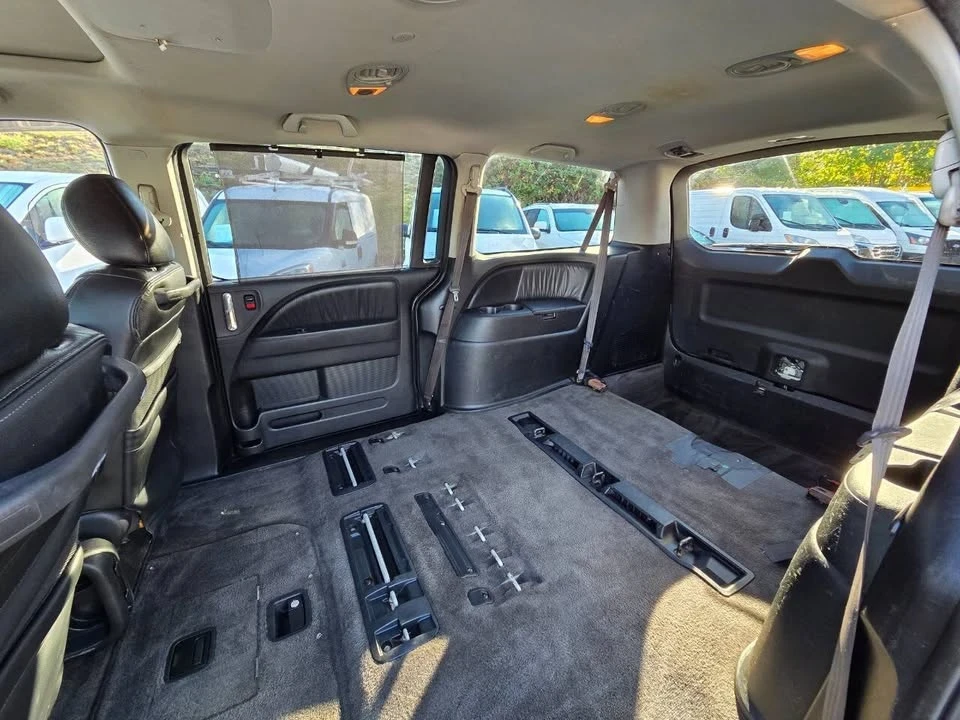 2005 Honda Odyssey - Image 18 of 19