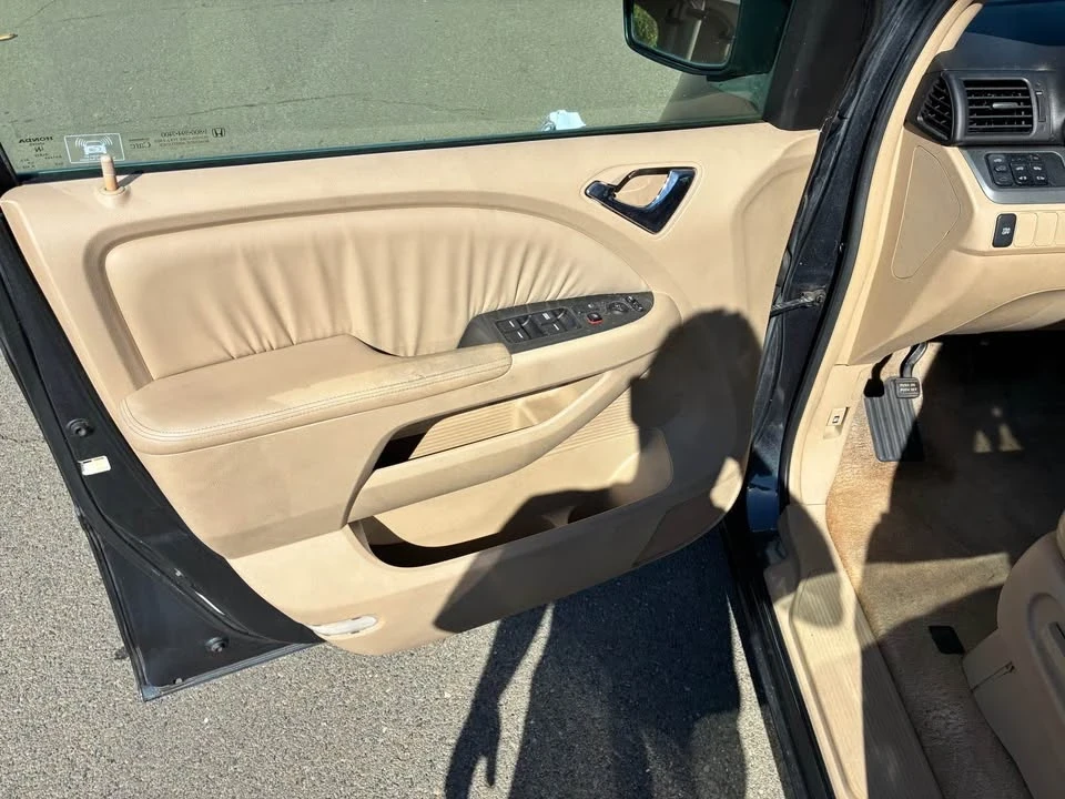 2005 Honda Odyssey - Image 7 of 11
