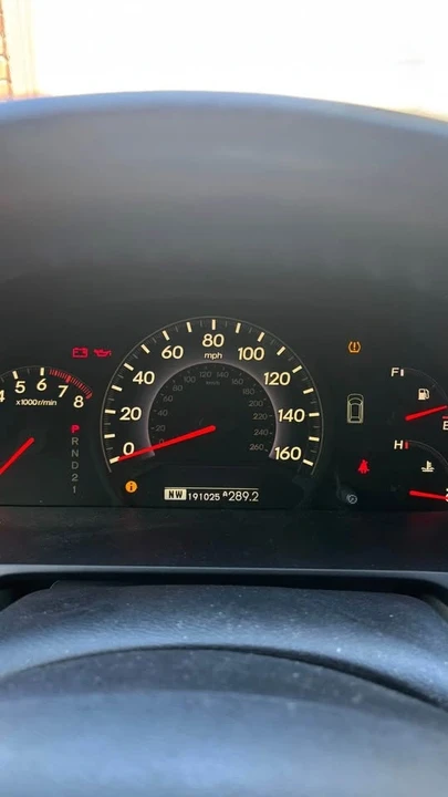 2005 Honda Odyssey - Image 2 of 18