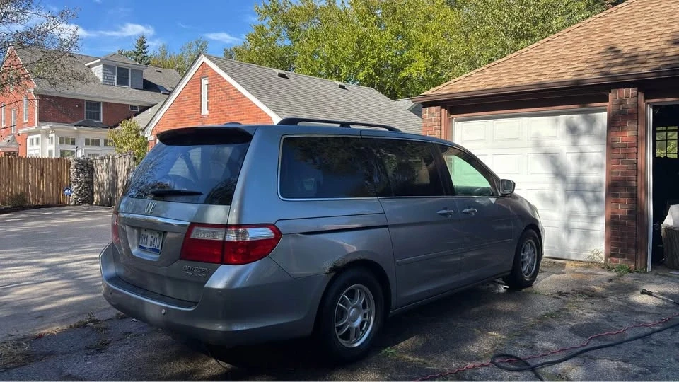 2005 Honda Odyssey - Image 3 of 18