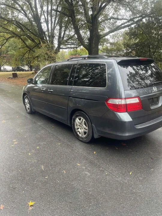 2005 Honda Odyssey - Image 8 of 9