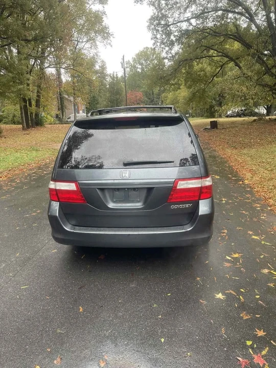 2005 Honda Odyssey - Image 6 of 9