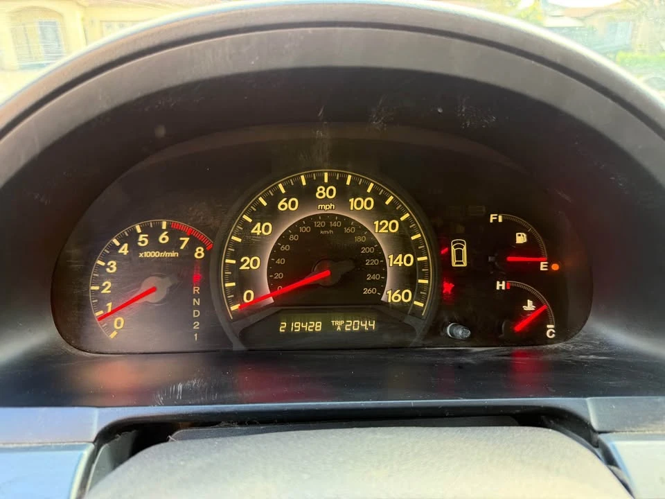 2005 Honda Odyssey - Image 17 of 17