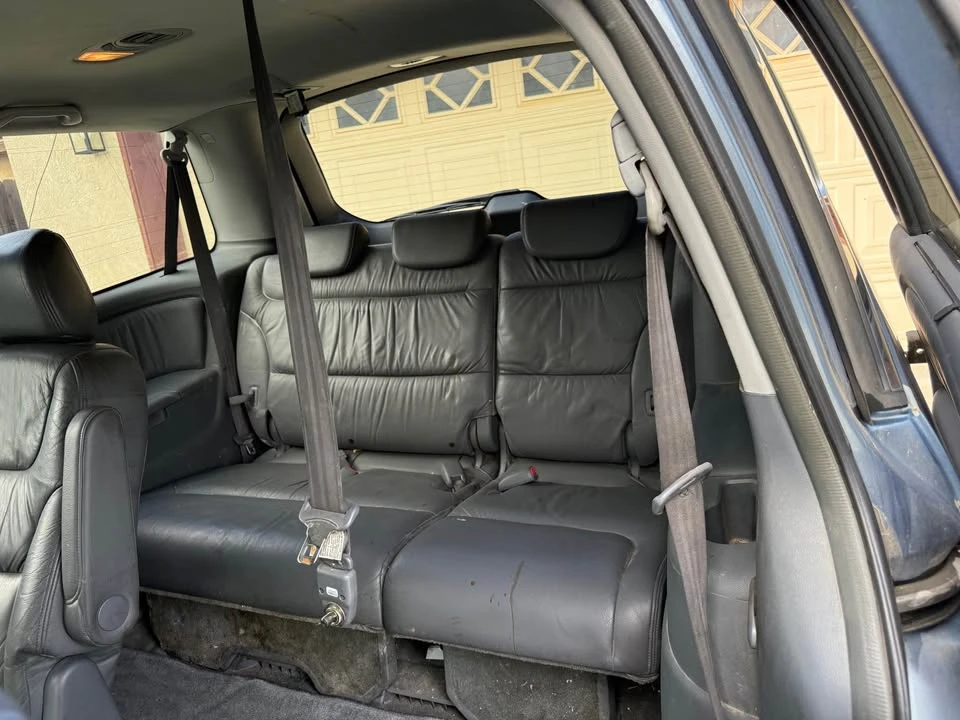 2005 Honda Odyssey - Image 10 of 17