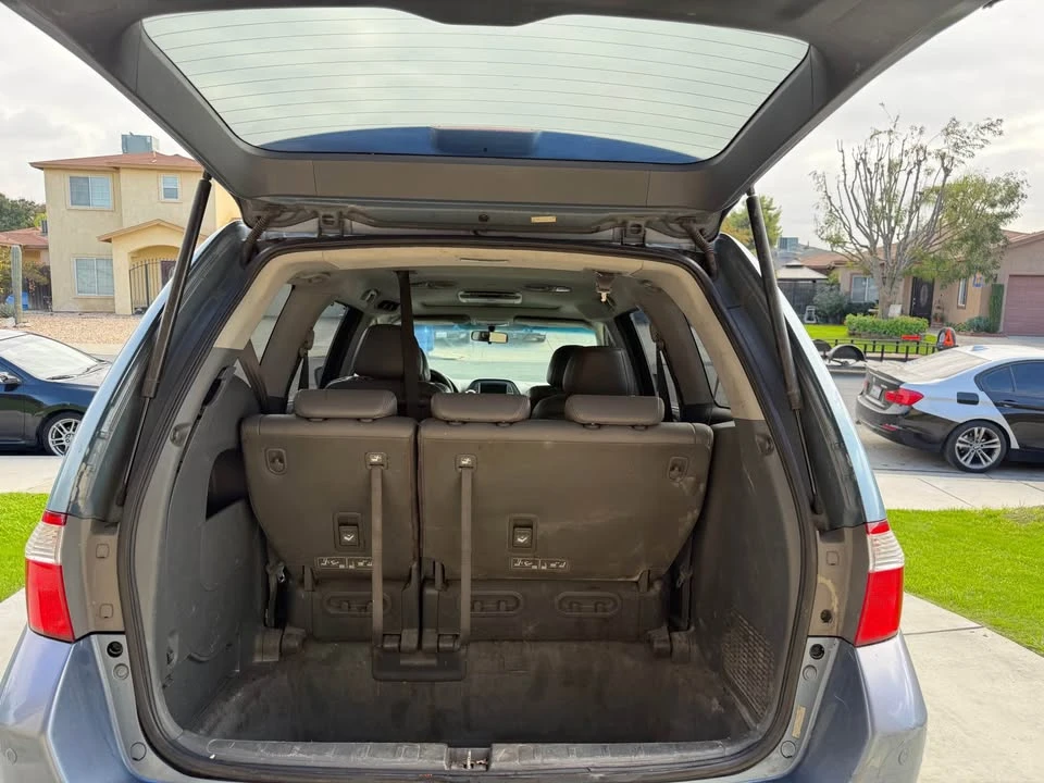 2005 Honda Odyssey - Image 11 of 17