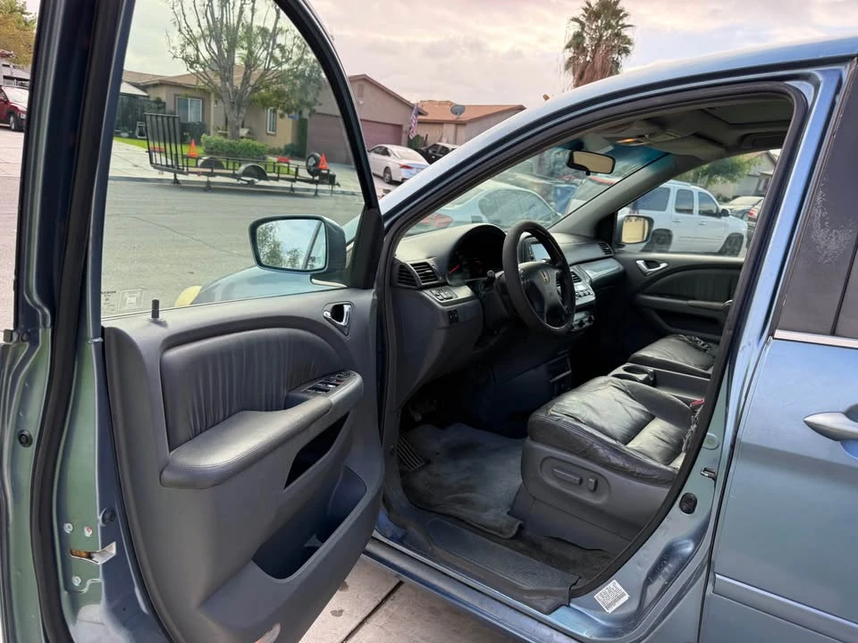 2005 Honda Odyssey - Image 8 of 17