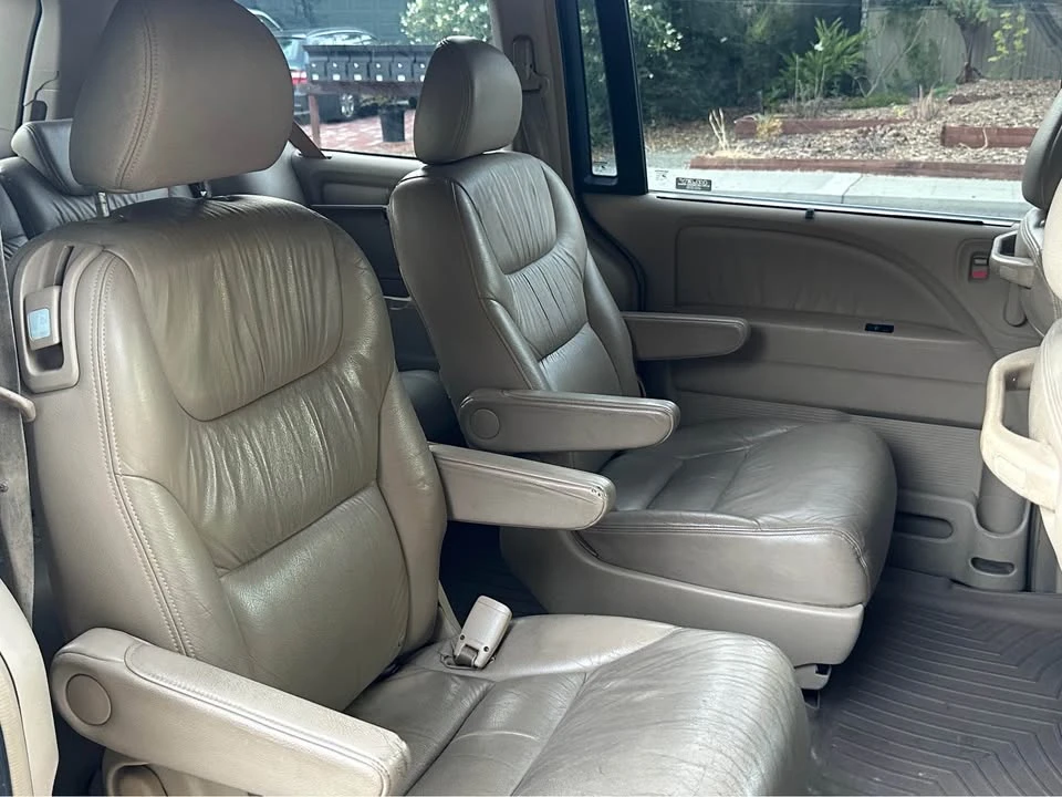 2005 Honda Odyssey - Image 9 of 12