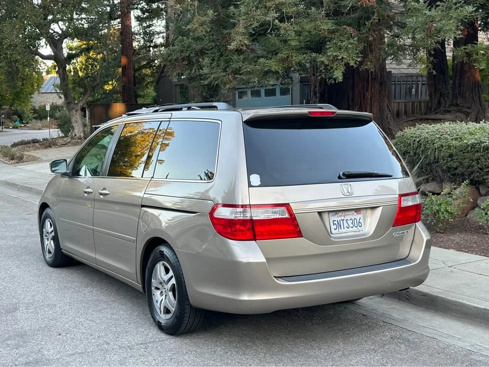 2005 Honda Odyssey - Image 6 of 12