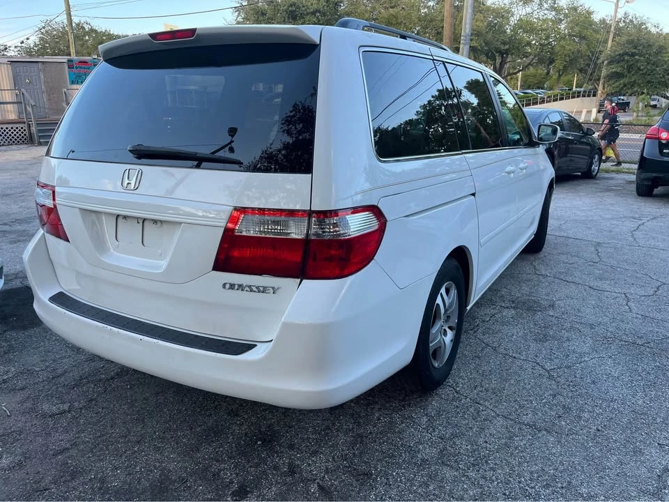 2005 Honda Odyssey - Image 3 of 10