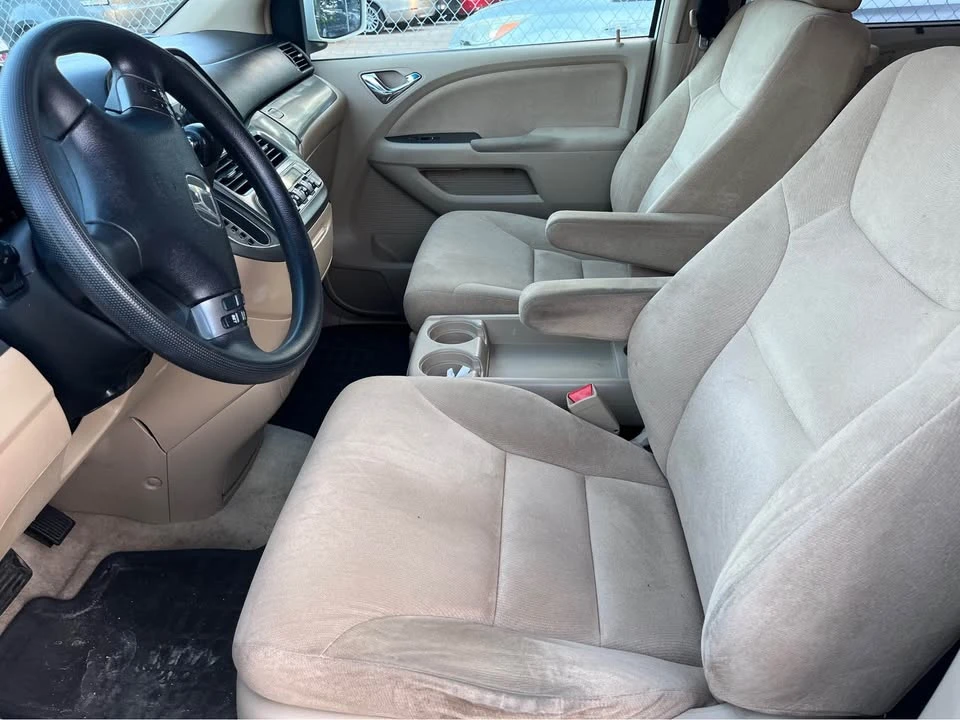 2005 Honda Odyssey - Image 7 of 10
